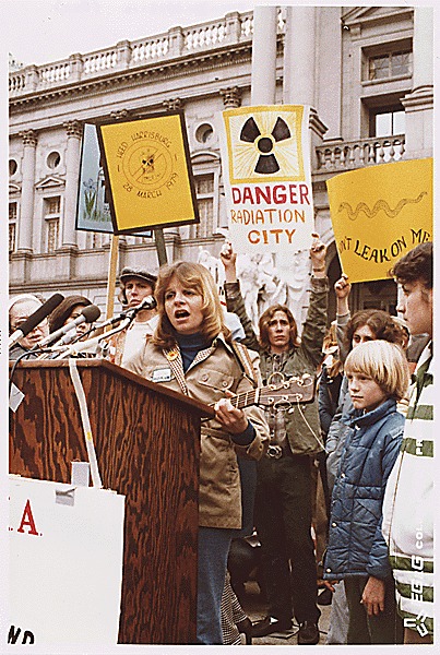 Singer. Anit-nuke rally in Harrisburg, at the Capitol