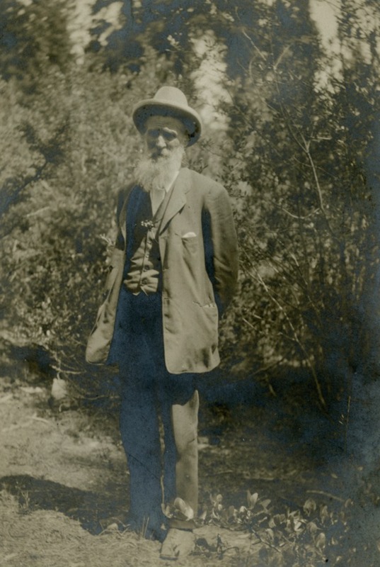 John Muir 1910.png